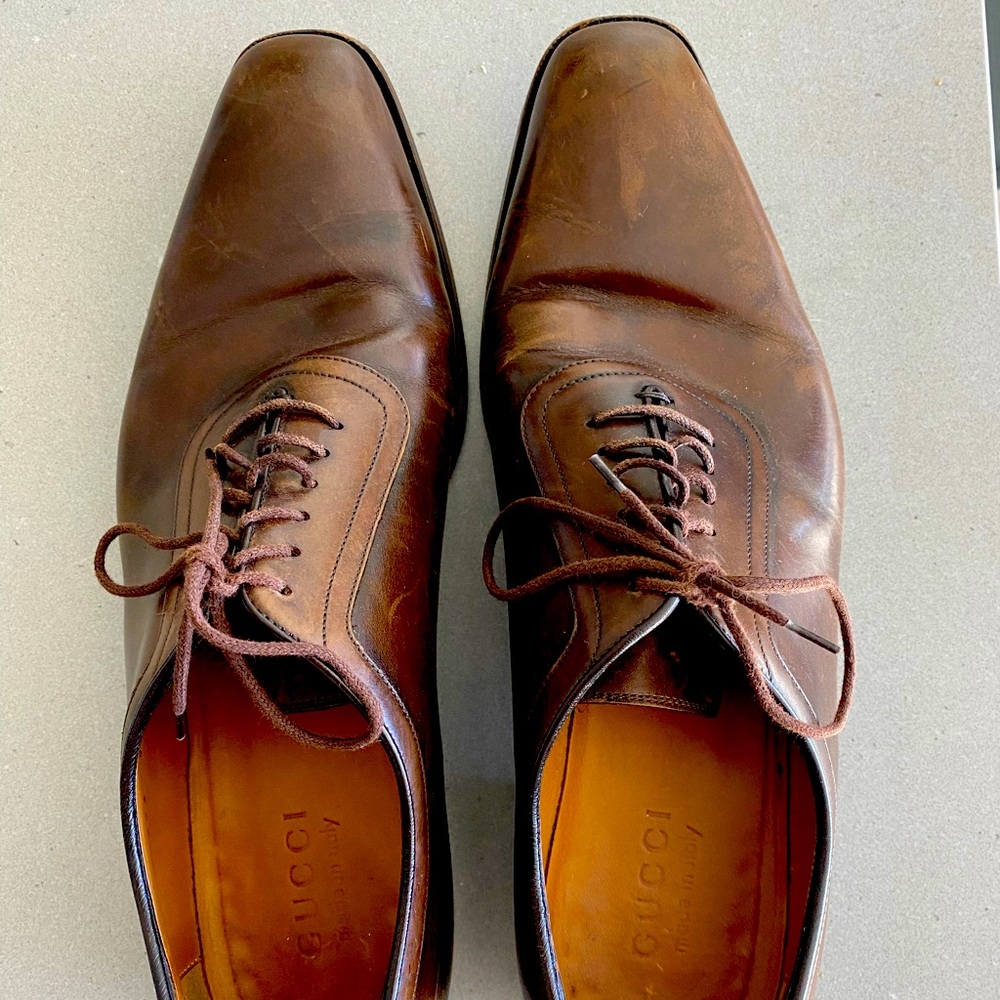 Gucci
Men's Zola Plain Toe Oxfords